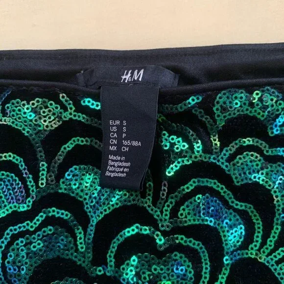 H&M Black Velvet Sequin Mermaid Mini Skirt Size Womens Small - Picture 4 of 4